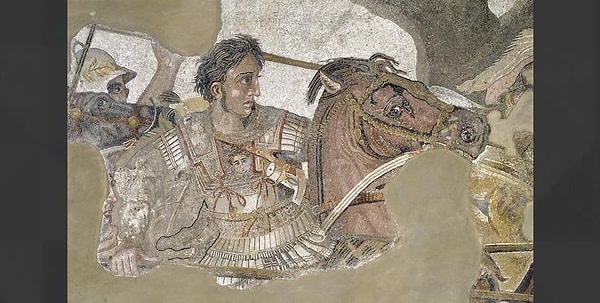 13. Александр Македонский имел самую большую сплошную империю в истории.