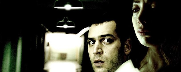25. Araf (IMDb Puanı: 3,6)