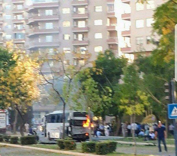 Bozdağ'ın açıklamasının ardından gazetecilere konuşan Mersin Cumhuriyet Başsavcısı Mustafa Ercan olayda 12 polisin yaralandığını duyurdu.