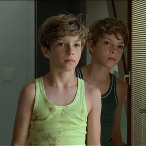 Ölümcül Oyun (Goodnight Mommy 2014)