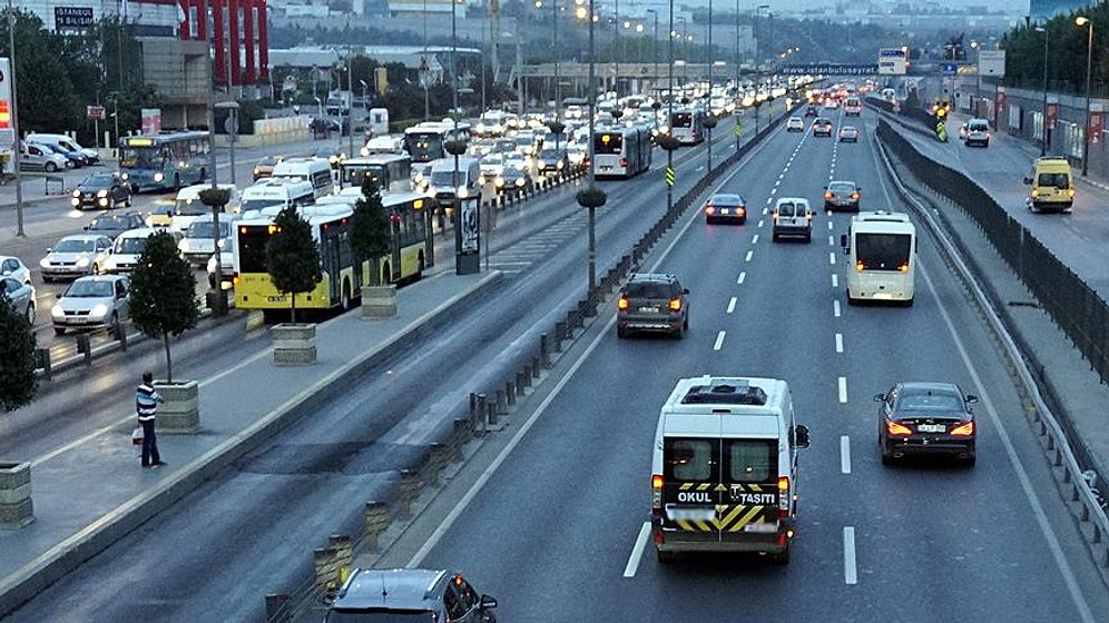 İhmaller Zincirine ve Servis Çetelerine Çözüm Olacak mı? 10 Maddede Okul Servislerinde Yeni Dönem