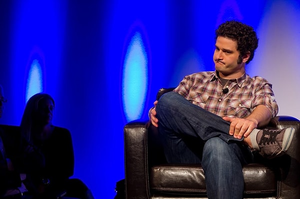 7. Дастин Московиц