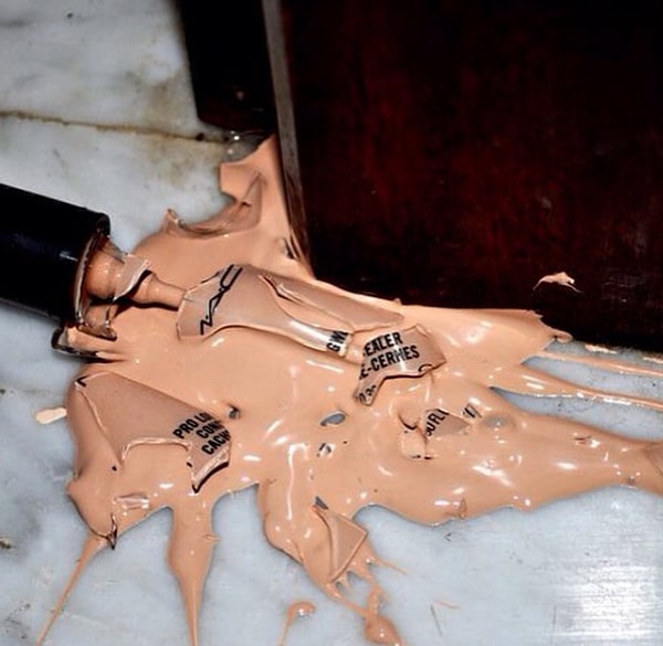 1. Ох... Смотреть больно...