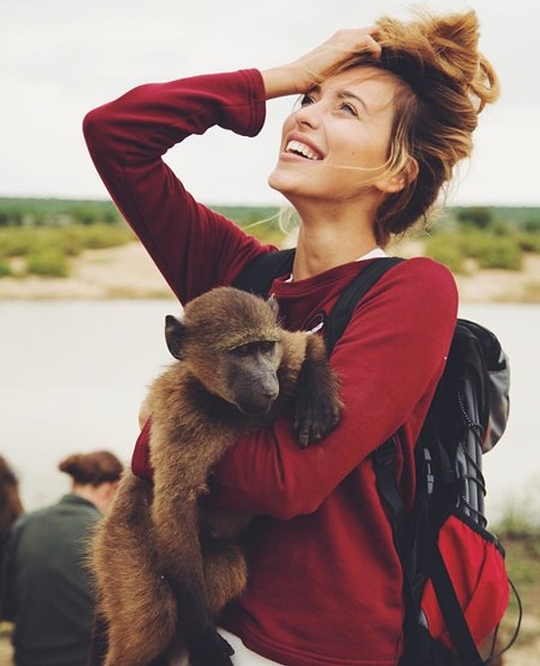 5. В тот год съемочная группа даже ввела традицию минутки любви – групповые обнимашки, когда коллеги заряжались друг от друга энергией.