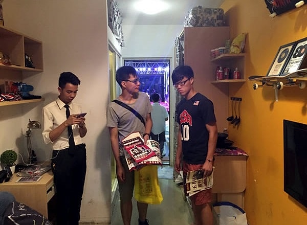 В Китае, где проблема перенаселения стоит все так же остро, такие квартиры — настоящее спасение.