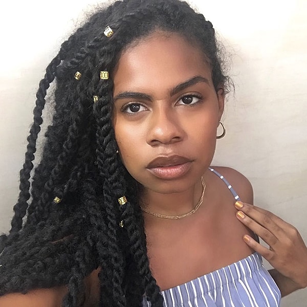 1. Это Даррен Кеннеди, пользовательница Twitter, которая пыталась найти способ убедить себя тратить меньше денег.