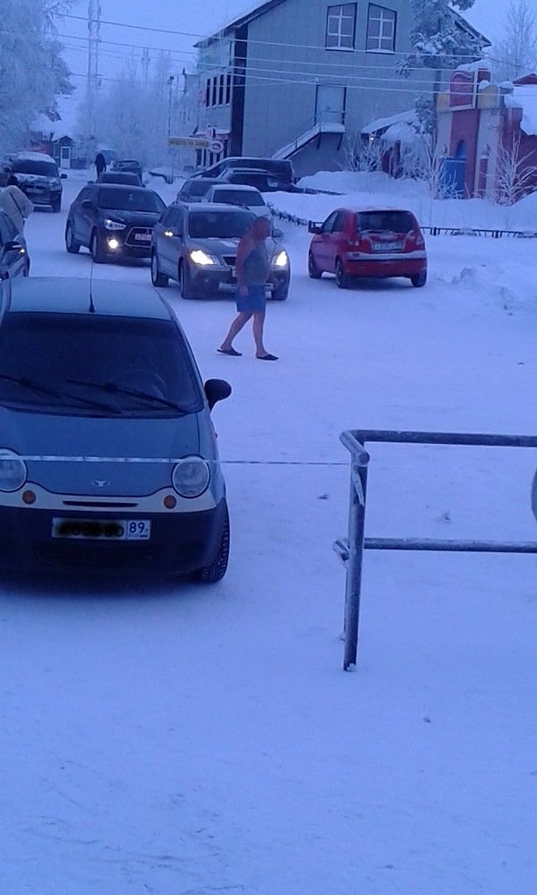 12. Не, ну за хлебом-то выйти можно уже!