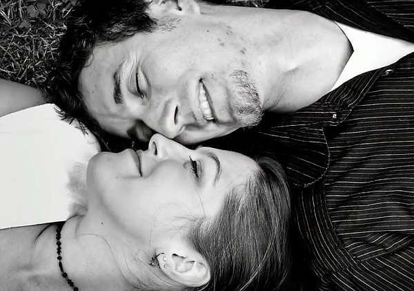 7. Джош даже начал встречаться с девушкой по имени Беки, и в один день пара решила завести домашнее животное, для чего молодые люди отправились в приют.