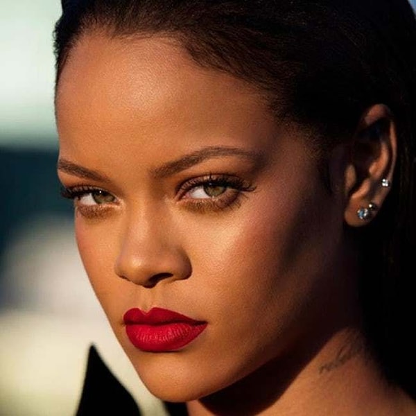 14. Рианна - 29 лет