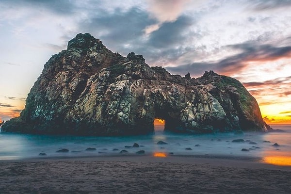 1. Какие ощущения вы испытываете, глядя на это фото?