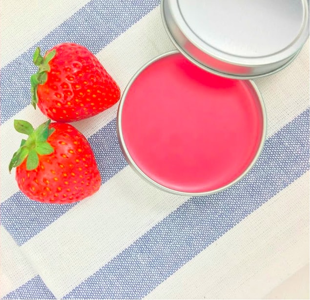 10. Çilek dudakları sevenleri görelim?🍓