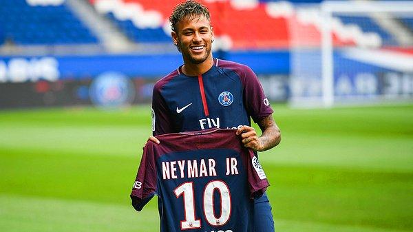 1. Neymar: 222 Milyon Euro (Barcelona ➡ PSG)
