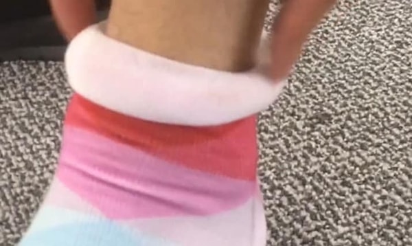 4. Сворачивали носки вот такими "руликами". А их последующее разворачивание доставляло особое удовольствие :)