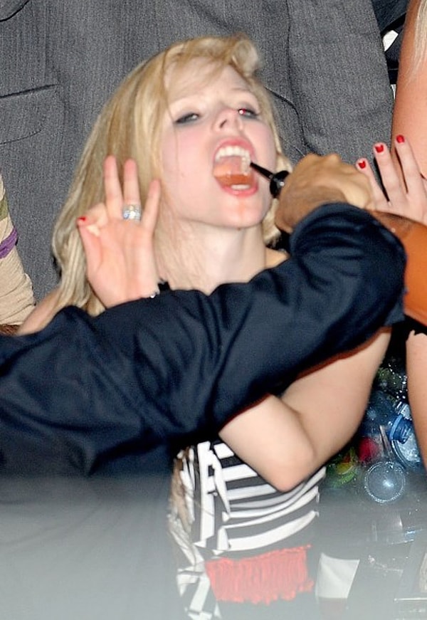 9. Аврил Лавин