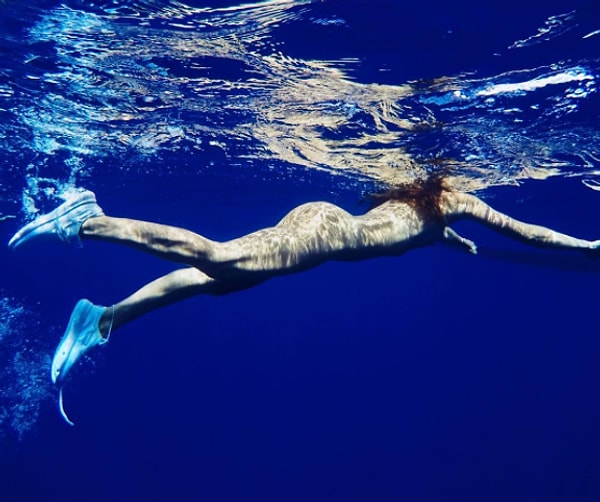 Магдалена считает, что, когда вы смотрите на женщину извне, самое красивое в ней - это улыбка, а характеризуют ее умные мозги.