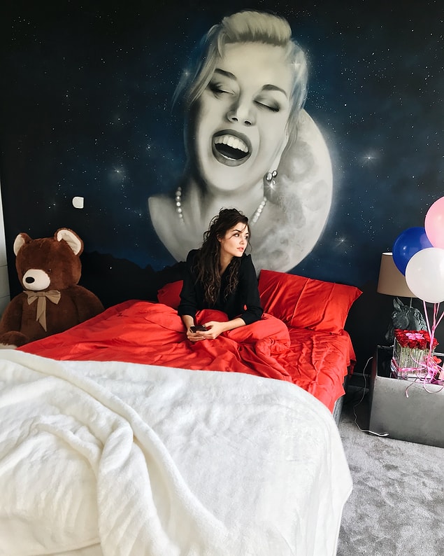 5. Hande Erçel