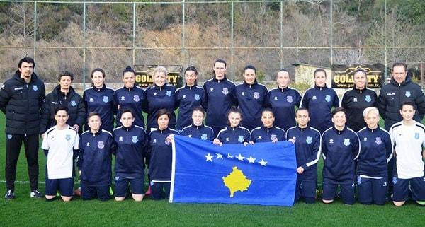Kosova Kadın Millî Futbol Takımı