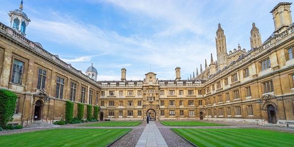 Aradan geçen yılların ardından yatak odasının duvarına "Oxford ya da Cambridge'te çalışacağım!" yazan Jaosn Arday hedefini belirledi.
