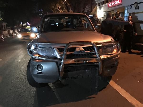 Taksi şoförü hafif şekilde yaralandı
