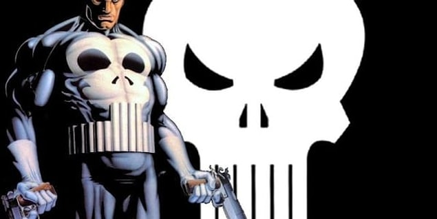 12. Punisher'ın kıyafetinde bulunan kurukafa görseli, suçluların dikkatini o yöne çekip, silahla başına nişan alma tehlikesini engellemeye yönelik.