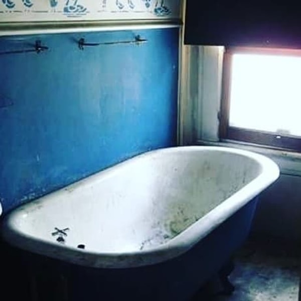 1. Сандра и Бет Андерсон