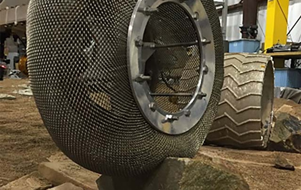 NASA'nın Uzay Keşiflerinde Kullanmak İçin İcat Ettiği Örgülü Tekerlek