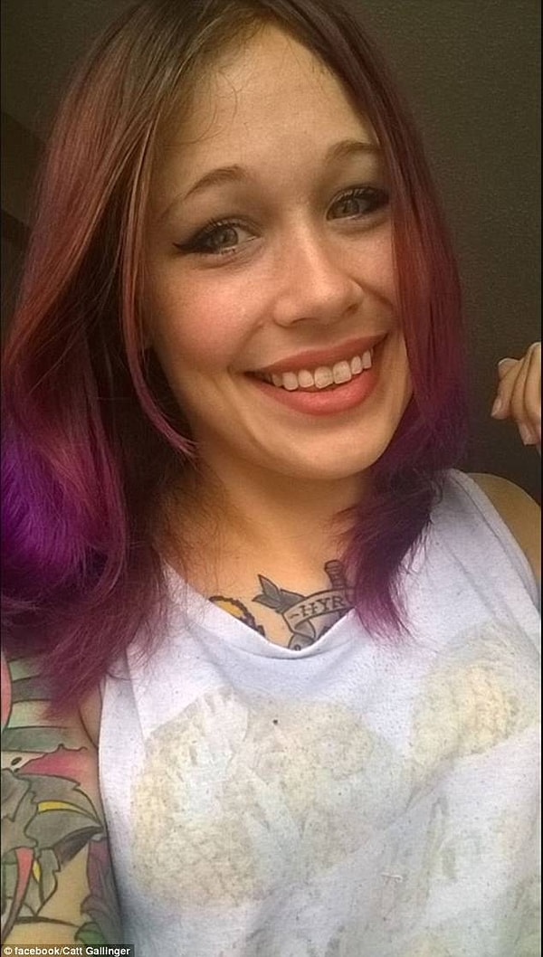 1. Это Кейтлин Галлингер. Ей 24, она живет в Оттаве, Канада, и работает моделью.