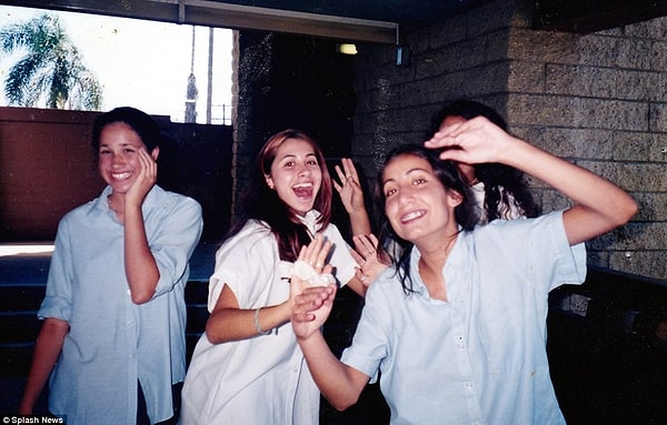 Сплетни и слухи твердили, что уже через три месяца после переезда в Торонто Меган стала встречаться с Кори Витиелло.