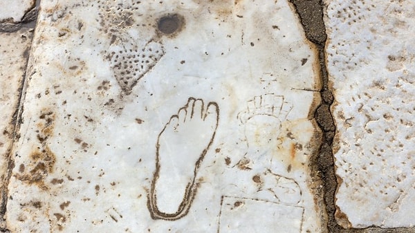 4. Подростки любили пакостить