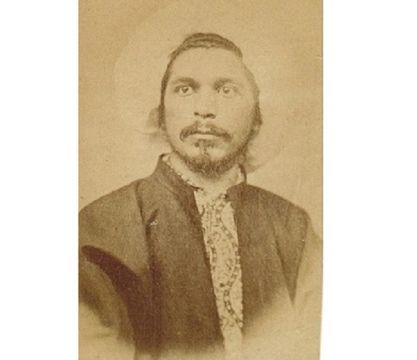 Ali Suavi, kendine has fikirleriyle Jön Türk hareketi içerisindeki enteresan Osmanlı aydınlarından birisiydi.