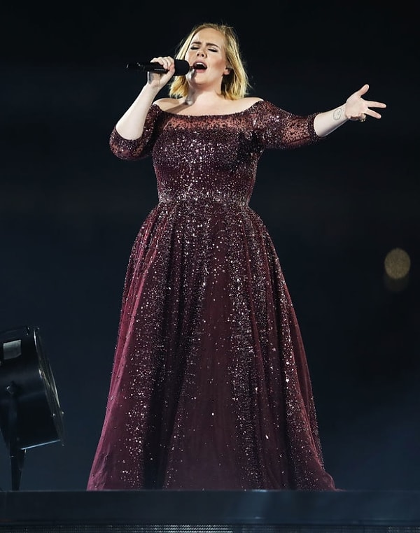 7. Адель (2008 vs. 2017)