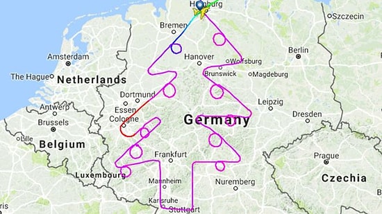 Gökyüzünde Kutlamalar Başladı: Airbus A380 Pilotu Rotasıyla Noel Ağacı Çizdi 🎄