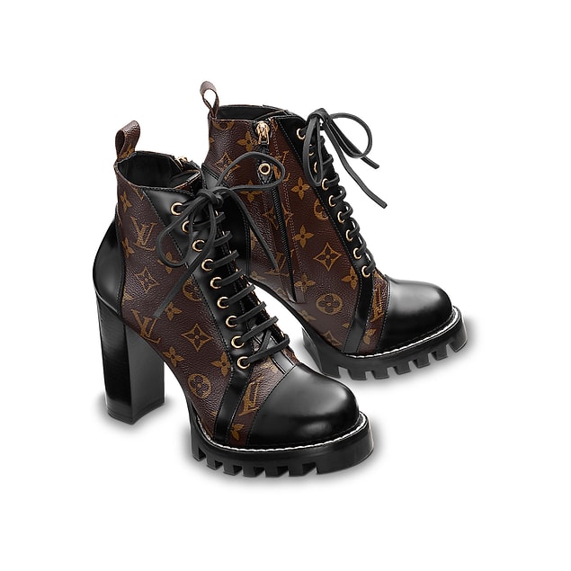 Louis Vuitton marka çantanın fiyatı 7.063, botların fiyatı 4.670 TL.