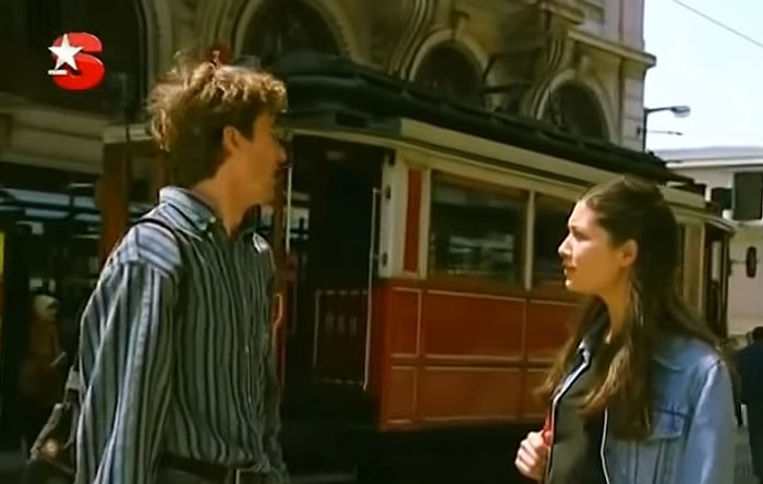 İkinci Bahar Dizisinden İstiklal Caddesinin 2000 Yılındaki Görüntüleri