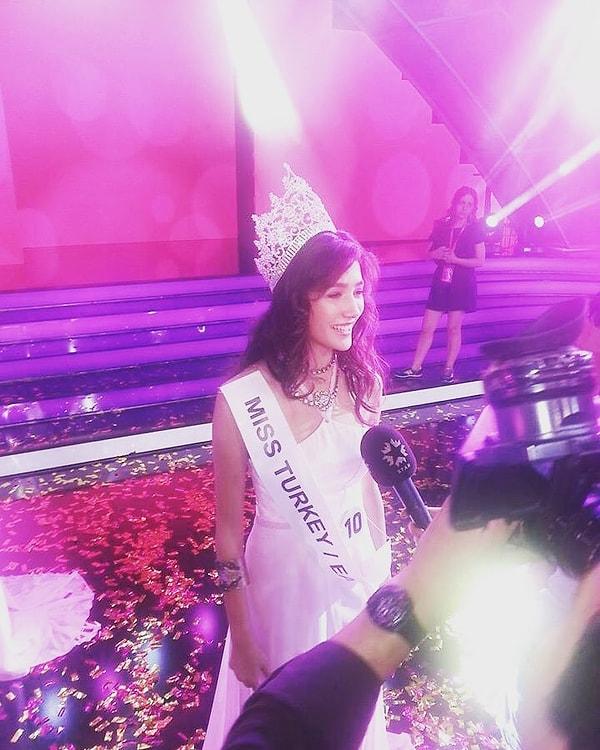 Bilenler bilir, onu ilk olarak Miss Turkey 2014'te tanımıştık.