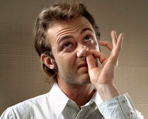 1. Вы любите ковыряться в носу?