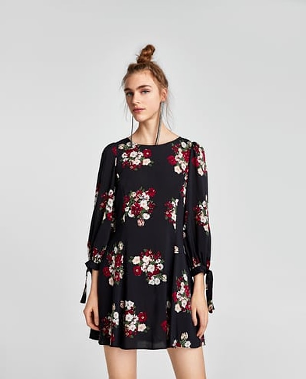 Çiçekli mini elbise