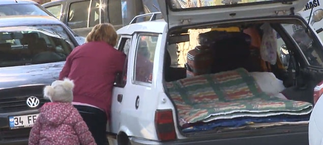 16, 12 ve 2,5 yaşındaki çocukların psikolojisi ise bozulmuş durumda.