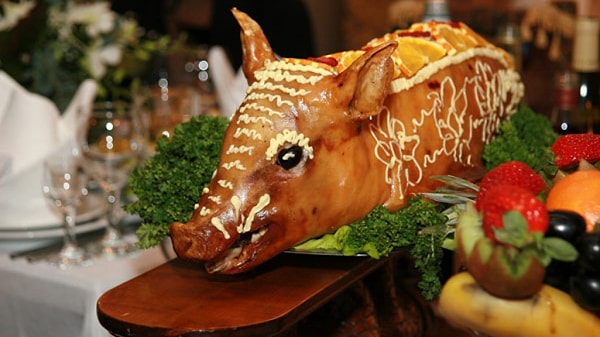 6. Холодный поросенок с хреном