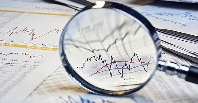 Ocak ayında yıllık çekirdek enflasyon yüzde 12,18 oldu. Böylelikle Aralık ayındaki yüzde 12,3'lük seviyeye kıyasla sınırlı da olsa bir gerileme kaydedildi.