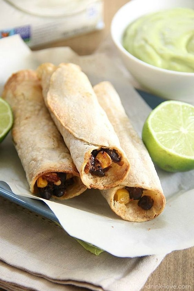 Taquitos! Geleneksel et yemeğinin vejetaryene dönüşümü...