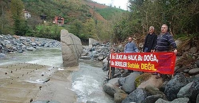 Fındıklı Dereleri Koruma Platformu Başkanı Hüseyin Acar da dünyanın koruma öncelikli 200 ekolojik bölgesi olan bir alanda yaşadıklarını vurguladı.