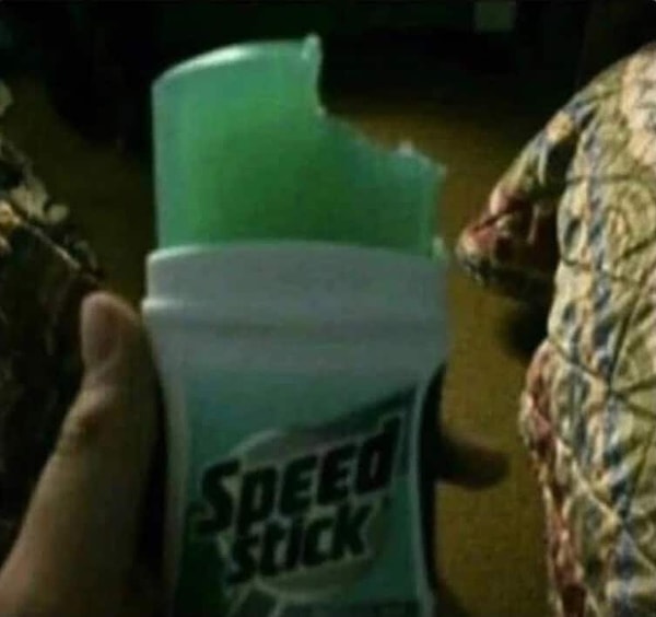 7. Дезодорантику отведать не хотите ли? 😳