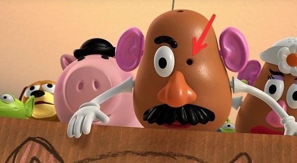 2. Peki ya Oyuncak Hikayesi animasyonundaki bu Bay Patates Kafa'yı anımsadık mı?