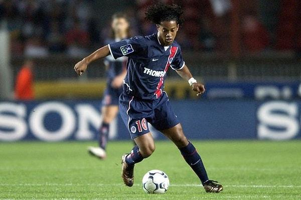 Tabii bu çıkışıyla birçok Avrupa kulübünün dikkatini üzerine çekti. 2001 yılında ise PSG'ye transfer oldu.
