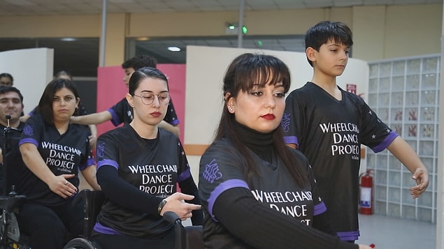 WCDP , her salı 18:30-21:30 arası Büyükşehir Belediyesi Sosyal Proje Merkezi'nde prova yapıyor. Provaları ise halka açık.