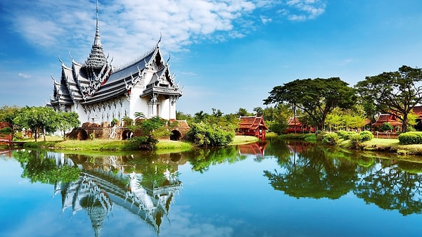 8. Где разговаривают на кхмерском языке?