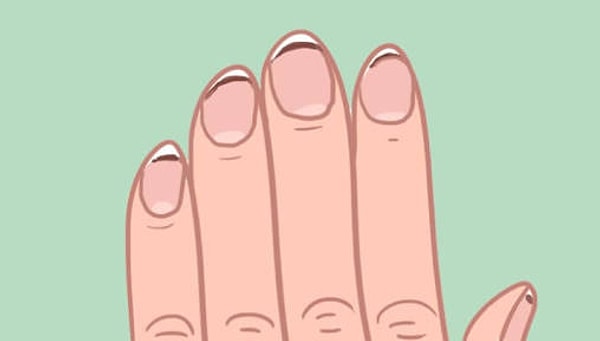 9. Выковыривать грязь из-под ногтей в общественном месте 😇