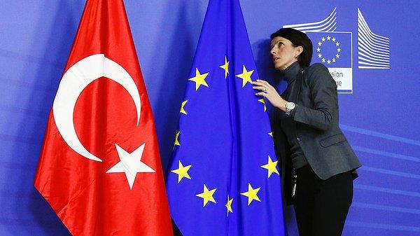 FT'ye konuşan bazı AB diplomatlarına göre anlaşma, Türkiye'nin AB ile kötüleşen ilişkisine rağmen yapıcı işbirliğinin geliştiği ender alanlardan biri oldu.
