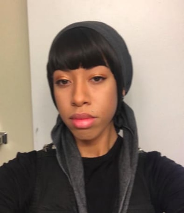 4. Хотите чёлку? Зачем обрезать волосы, если есть накладная?